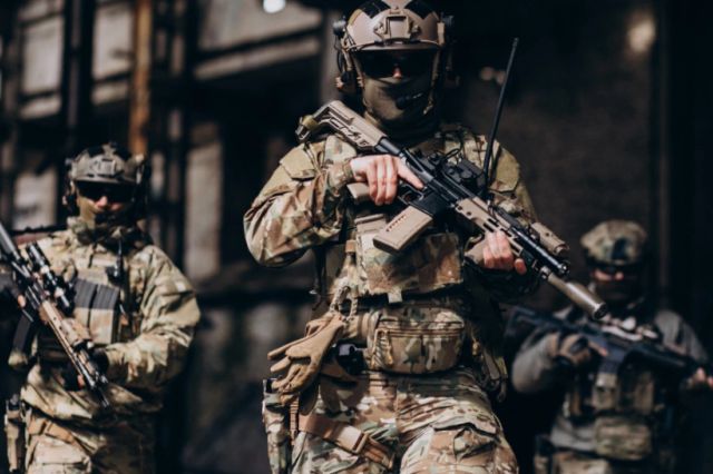 Spre ce companie se duc cei mai mulți bani din SAFE. România se înarmează până în dinți