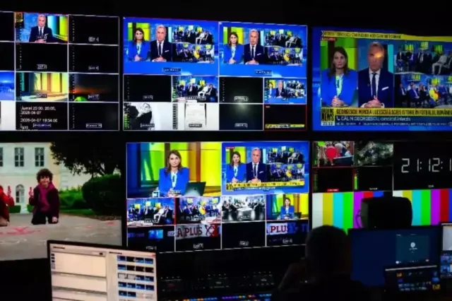 Victorie pentru Realitatea PLUS: Curtea de Apel București a decis să suspende decizia CNA prin care se ridică licența postului. Televiziunea Poporului NU se închide