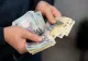 Salariul minim, anulat de inflația de 10,4%: românii pierd lunar până la 500 de lei