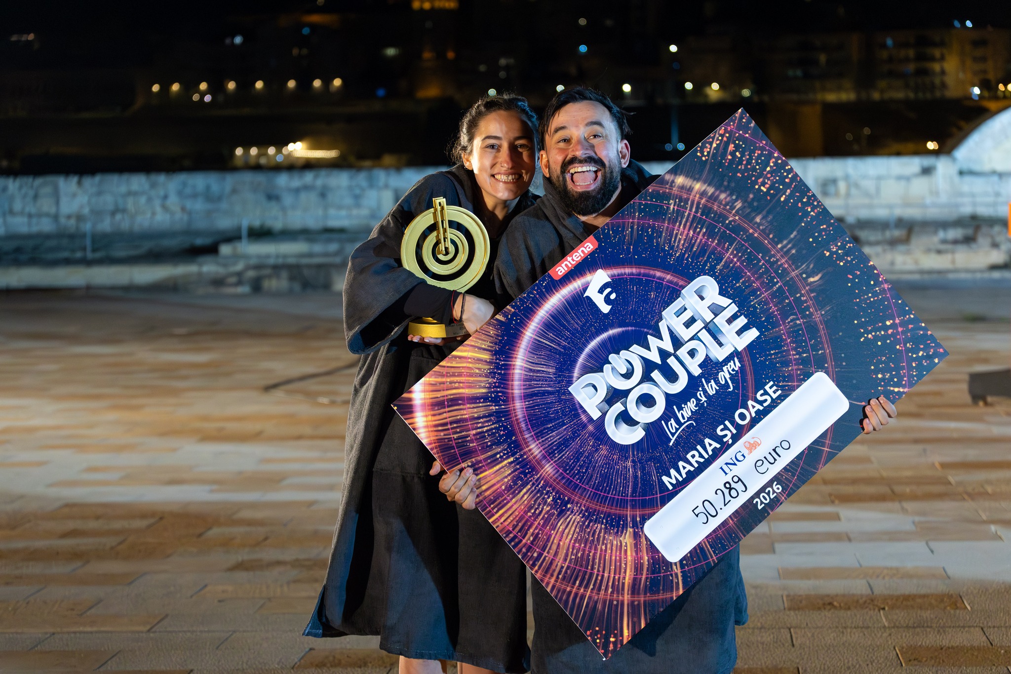 Oase și Maria Pitică